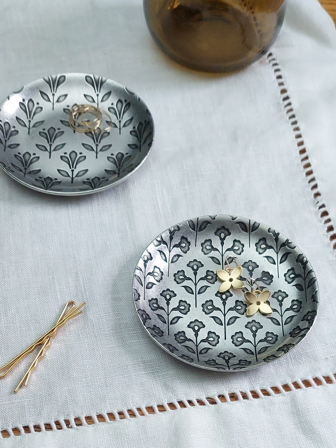 Floral Repeat Ring Dishes